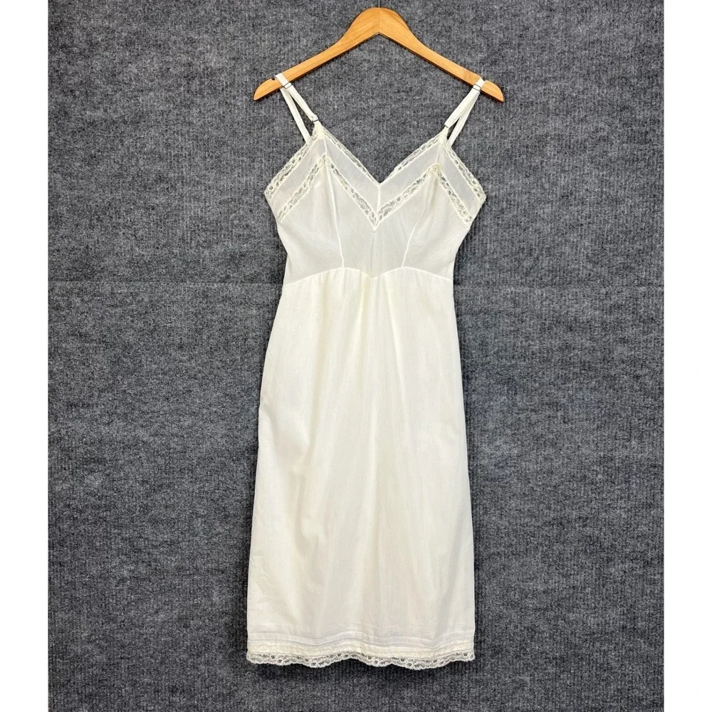 Vtg 1950s Ivory Full Slip Womens XS Lace Trim Bias Cut Pin Up Babydoll Lingerie